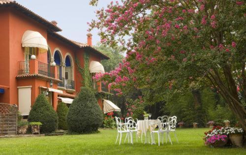 Hotel Torre Marti Sant Juliá de Vilatorta Exterior foto